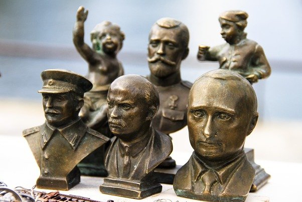 Autokraten Lenin, Stalin, Putin, Zar Nikolaus II.